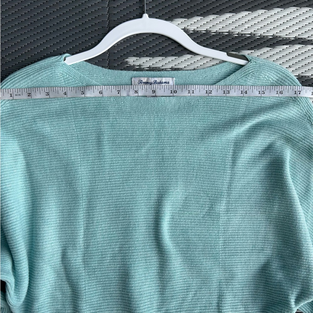 Tommy Bahama Women’s Bonita Boatneck Dolman Sleeve Aqua Sweater Size S - Picture 4 of 8